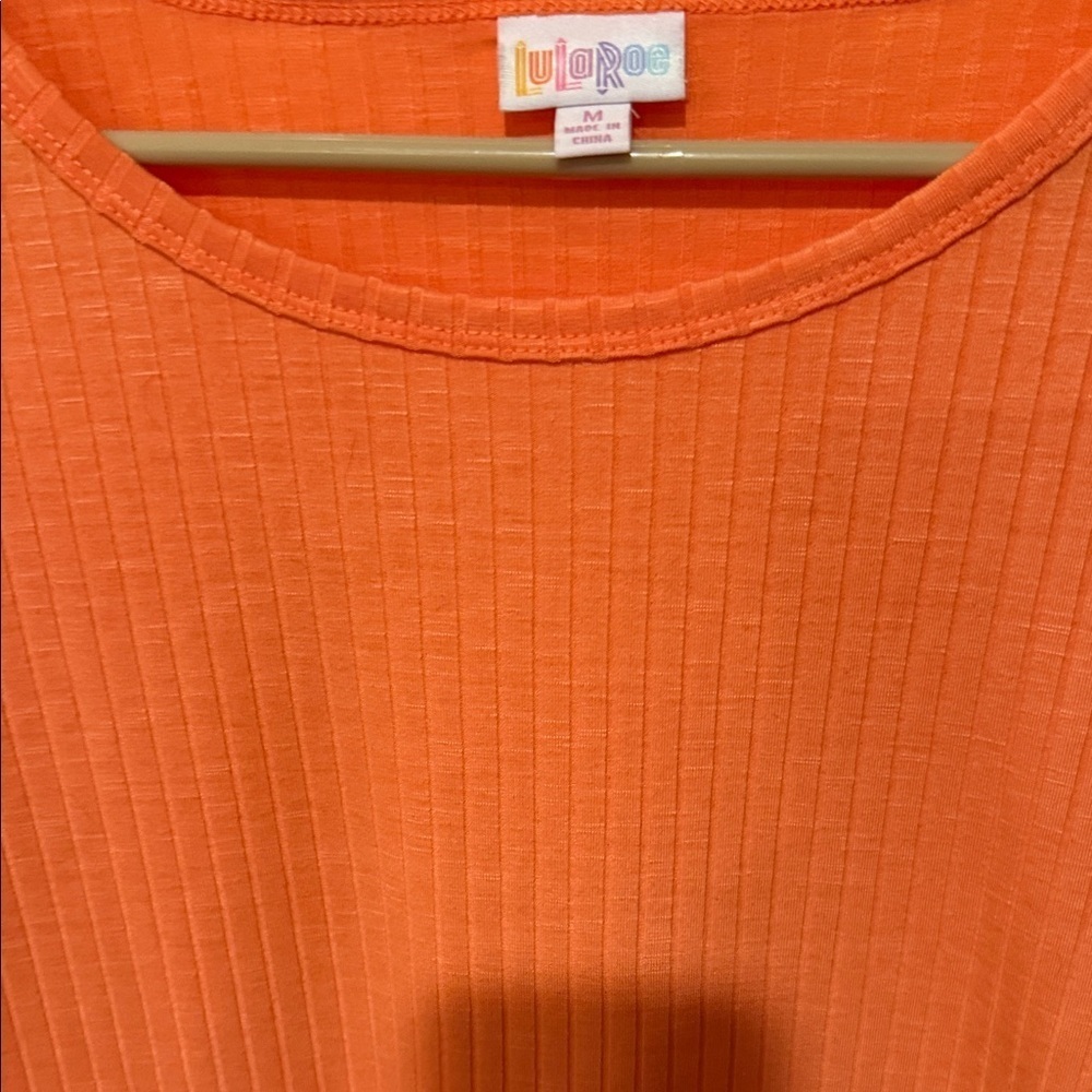 LuLaRoe Orange Ribbed Short Sleeve Tee - Picture 3 of 5